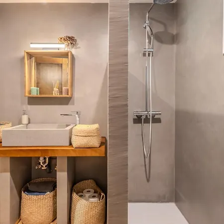 Cal Manya